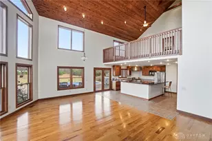 2471 Lower Bellbrook Rd, Sugarcreek Twp, OH 45370 - Photo 16