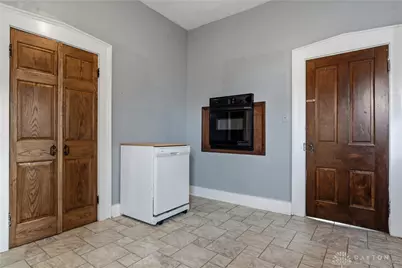 410 W Jefferson Street, New Carlisle, OH 45344 - Photo 16