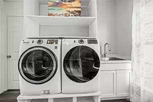 365 Crockett Dr, Miami Township, OH 45066 - Photo 14