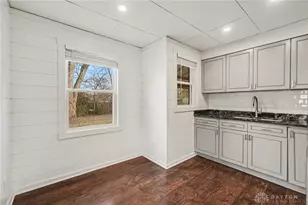 68 Gambier Cir, Cincinnati, OH 45218 - Photo 10