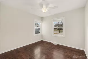 68 Gambier Cir, Cincinnati, OH 45218 - Photo 16