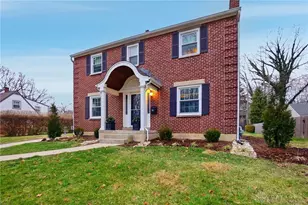 525 Woodview Dr, Oakwood, OH 45419 - Photo 4