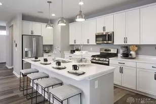 599 Bellasera Dr, Dayton, OH 45440 - Photo 4