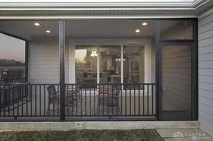 599 Bellasera Dr, Dayton, OH 45440 - Photo 8