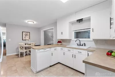 5524 Powell Road, Dayton, OH 45424 - Photo 10