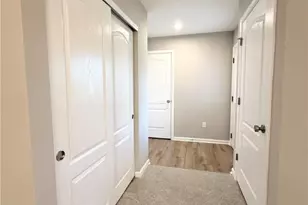 2699 Golden Leaf Dr, Beavercreek, OH 45431 - Photo 20