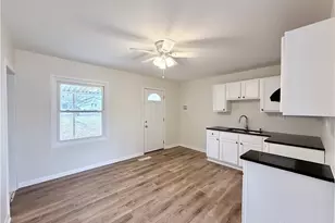 324 Blaine Ave, Piqua, OH 45356 - Photo 6