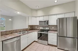 3595 Sequoia Dr, Beavercreek, OH 45431 - Photo 10