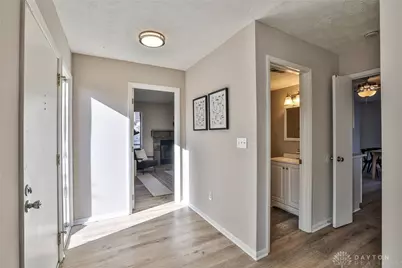 10 Woodside Court, Springdale, OH 45246 - Photo 4