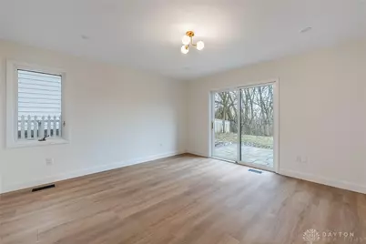 3001 Ridgeway Road, Dayton, OH 45419 - Photo 10