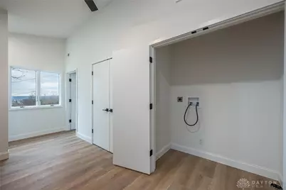 3001 Ridgeway Road, Dayton, OH 45419 - Photo 32