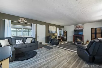 936 E Stroop Road, Kettering, OH 45429 - Photo 14