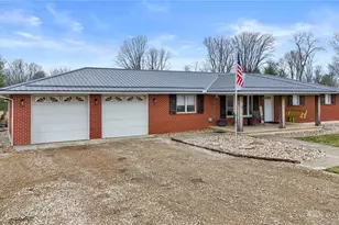 2195 N Curry Rd, Wilmington, OH 45177 - Photo 2