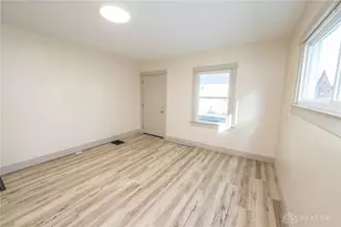 128 E Bruce Ave, Dayton, OH 45405 - Photo 8