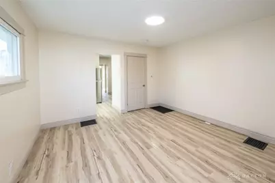 128 E Bruce Avenue, Dayton, OH 45405 - Photo 8