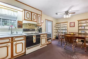 10 Kesling Dr, Springboro, OH 45066 - Photo 14