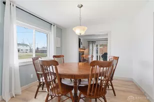 1894 Willowgreen Dr, Beavercreek, OH 45432 - Photo 8