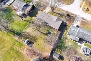 1894 Willowgreen Dr, Beavercreek, OH 45432 - Photo 38