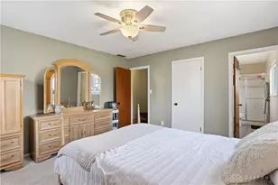 1894 Willowgreen Dr, Beavercreek, OH 45432 - Photo 18