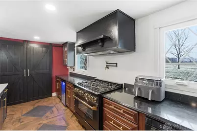 3318 S Tipp Cowl Road, Tipp City, OH 45371 - Photo 12