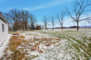 3318 S Tipp Cowl Rd, Tipp City, OH 45371 - Photo 38