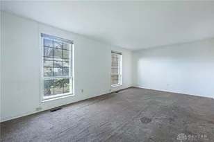 4942 Birchview Ct, Dayton, OH 45424 - Photo 2