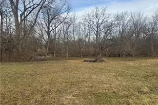 1460 S River Rd, Green Twp, OH 45387 - Photo 12