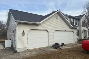 1460 S River Rd, Green Twp, OH 45387 - Photo 2