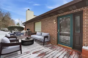 2586 Valais Ct, Dayton, OH 45458 - Photo 4