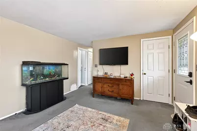 5422 Pitcairn Road, Dayton, OH 45424 - Photo 6