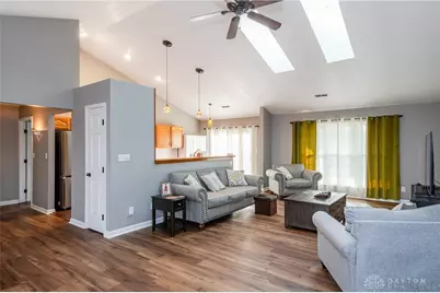 1128 Whitetail Drive, Fairborn, OH 45324 - Photo 6