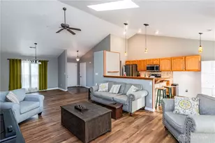 1128 Whitetail Dr, Fairborn, OH 45324 - Photo 10