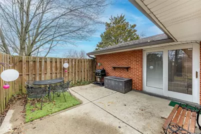 7380 Biscayne Court, Dayton, OH 45424 - Photo 28