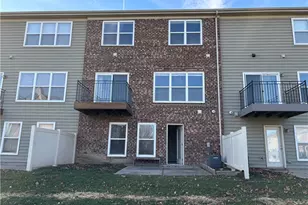 9406 Tahoe Dr, Washington Twp, OH 45458 - Photo 2