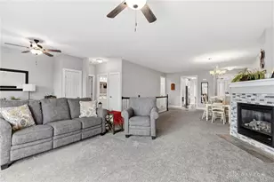 2604 Eagle View Dr, Beavercreek, OH 45431 - Photo 6