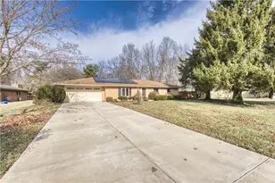 2801 Nobleton, Centerville, OH 45440 - Photo 2