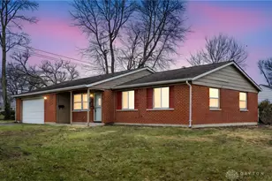 913 Bristol Dr, Vandalia, OH 45377 - Photo 46