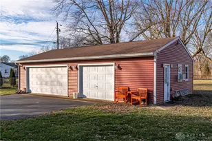 111 Parkgrove Dr, Englewood, OH 45322 - Photo 34