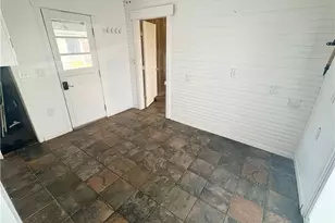 140 N Center St, Versailles, OH 45380 - Photo 24