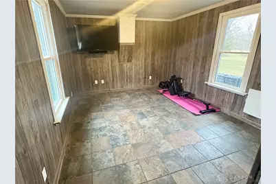 140 N Center Street, Versailles, OH 45380 - Photo 26
