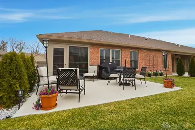 1188 East Bentley Circle, Troy, OH 45373 - Photo 2