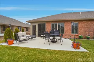 1188 E Bentley Cir, Troy, OH 45373 - Photo 10