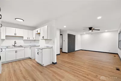 3921 Middlehurst Lane, Dayton, OH 45406 - Photo 12