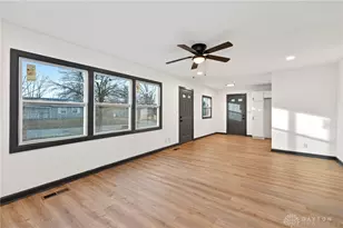 3921 Middlehurst Ln, Dayton, OH 45406 - Photo 8