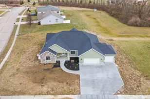 9907 Barnum Rd, Piqua, OH 45356 - Photo 26