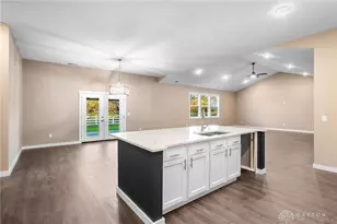 9907 Barnum Rd, Piqua, OH 45356 - Photo 10