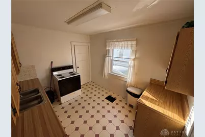 650 E Southern Avenue, Springfield, OH 45505 - Photo 8