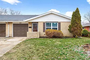 4231 Knollcroft Rd, Dayton, OH 45426 - Photo 4