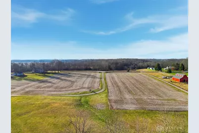 668 New Burlington Road, Liberty Twp, OH 45177 - Photo 10