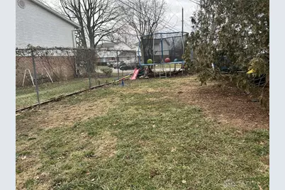 304 Sunset Drive, New Carlisle, OH 45344 - Photo 4